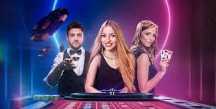 666mmk ပလက်ဖောင်း Desktop Web Browser — PC မှ Live Casino Slots ကစားနေသောမြင်ကွင်း